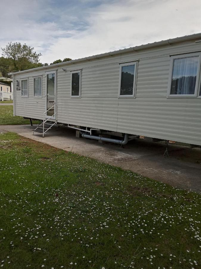 Exclusive 3 Bedroom Caravan, Sleeps 8 People At Parkdean Newquay Holiday Park, Cornwall, Uk 外观 照片